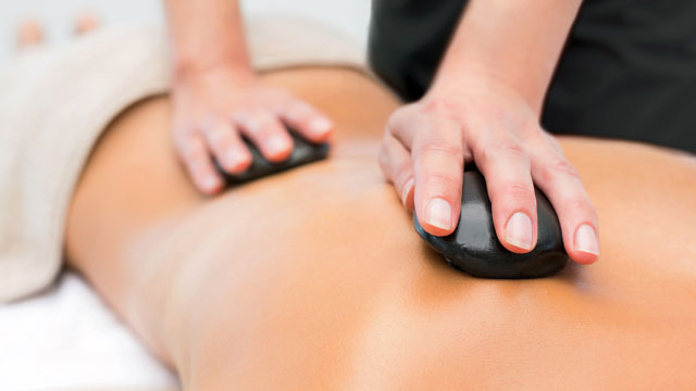 Produktivitet Tectonic gruppe The Ultimate Guide to Hot Stone Massage | LaVida Massage of Lost Mountain